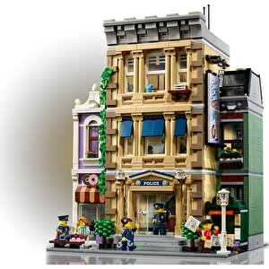 Creator Expert 10278 Police Station