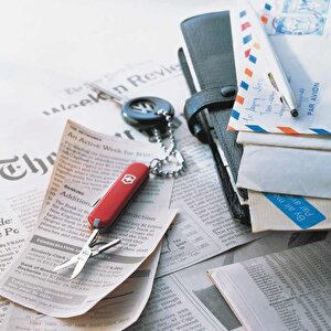 Victorinox 0.6223 Classic Çakı