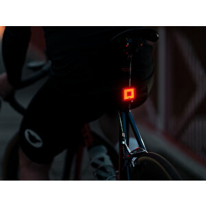 Knog Blinder Square 100 Lm Bisiklet Arka Stop Lambası