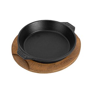 Döküm Yuvarlak Servis Tabağı Ve Ahşap Altlığı.  Çap(ø)16cm.