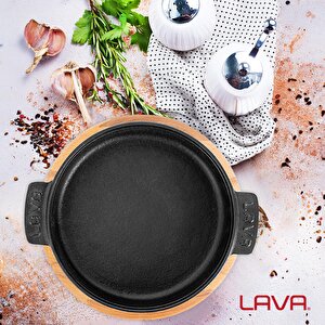 Lava Döküm Yuvarlak Güveç Kabı Döküm Demir Yekpare Çift Kulplu Kayın Servis Ahşabı Çap(ø)14cm.