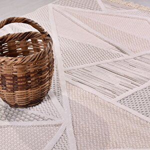 İzgi Geometrik Desen Halı - İm01