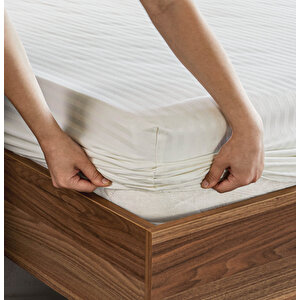 Pamuklu Saten Çizgili Tek Kişilik Lastikli Çarşaf Seti 100x200 Cm 30 Cm 1 Adet Yastık Kılıfı 50x70