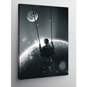 Kanvas Tablo Aya Karşı Salıncakta Sallanan Çocuk 70x100 cm