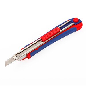 Workpro Wp212010 9mm Ağır Hizmet Paslanmaz Çelik Kasa Yedek Kartuşlu Maket Bıçağı + 2 Adet Yedek Bıçak