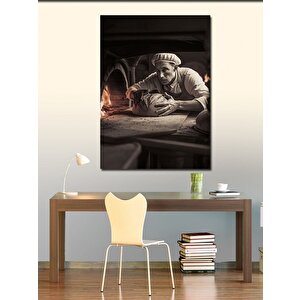 Kanvas Tablo Ekmek Yapan Fırıncı 100x140 cm