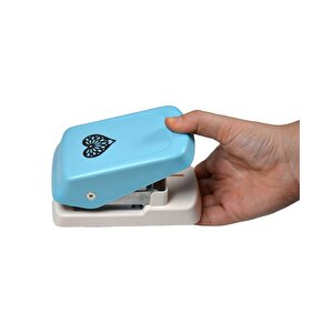 Kamei Çok Ayrıntılı Şekilli Delgeç Kalp 5 Cm Km8920