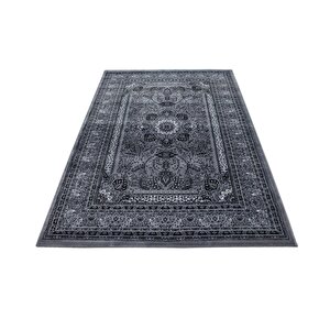 Klasik Desenli Halı Iran Tarzı Süslemeler Siyah Gri Beyaz Renkler