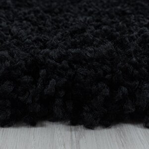 Yumuşak Yüksek Havlı 30 Mm Shaggy Salon Halısı Düz Siyah Renkli