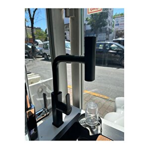Fleko 4 Fonksiyonlu Krom Renk Spiralli Evye Bataryası