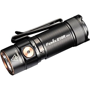 Feni̇x E18r V2.0 1200 Lümen El Feneri̇