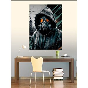 Kanvas Tablo Gaz Maskesi Takan Kapşonlu Adam 100x140 cm