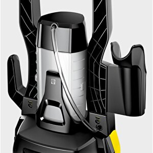 Karcher K4 130 Bar Yüksek Basıçlı Araç Yıkama Makinesi 1800 W + Şampuan + Köpük Püskürtme Aparatı + Bakım Spreyi Seti