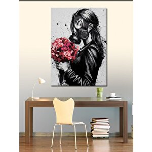 Kanvas Tablo Gaz Maskeli Kadın Ve Çiçekler 100x140 cm