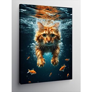 Kanvas Tablo Suda Yüzen Kedi