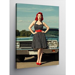 Kanvas Tablo Retro Araba Yanında Kadın 100x140 cm