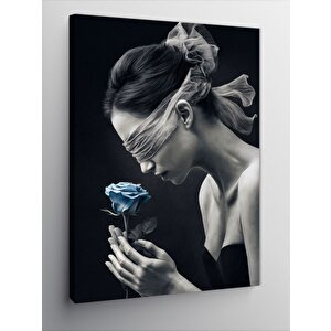 Kanvas Tablo Kız Çocuğu Ve Beyaz Baykuş 70x100 cm