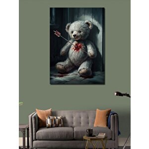 Kanvas Tablo Kalbinden Yaralanmış Oyuncak Ayı 50x70 cm