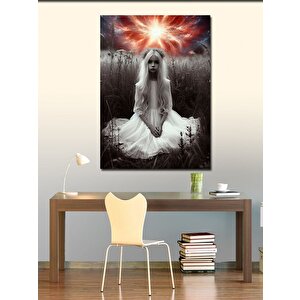 Kanvas Tablo Beyaz Elbiseli Kız 70x100 cm