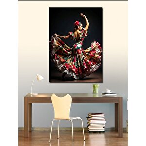 Kanvas Tablo Desenli Elbiseli Kadın 70x100 cm