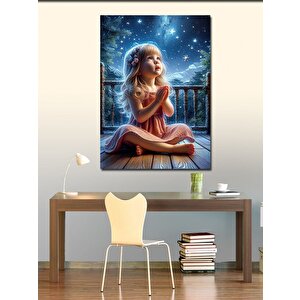 Kanvas Tablo Sevimli Kız Ve Gökyüzü 50x70 cm