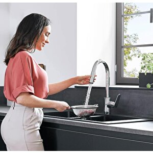 Hansgrohe Focus Eviye Bataryası 240 Spiralli 31815000