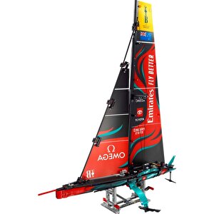 Lego Technic 42174 Emirates Team New Zealand Ac75 Yat 42174 (962 Parça)
