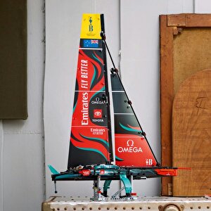 Lego Technic 42174 Emirates Team New Zealand Ac75 Yat 42174 (962 Parça)