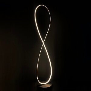 Voxlamp Octo Led Lambader 140 Cm 58 Watt