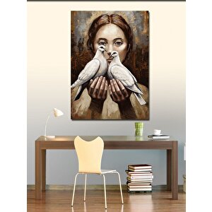 Kanvas Tablo Güvercin Tutan Kadın 70x100 cm