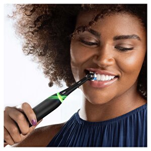 Oral-b Io 4 Şarjlı Diş Fırçası - Mat Siyah