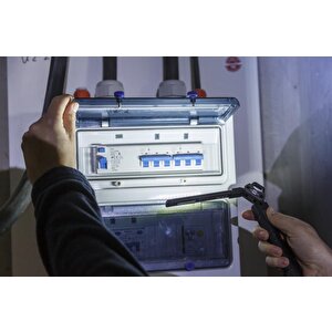Brennenstuhl Şarjlı 6 Saat Aydınlatma Süreli 400+320 Lümen Kademeli Ayarlanabilir Usb-c Şarj Girişli El Feneri