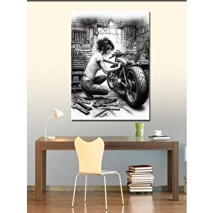 Kanvas Tablo Motorsiklet Tamircisi Kadın 100x140 cm