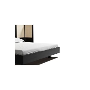 Ahşap Montellablack Karyola