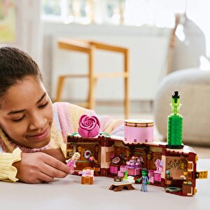 Lego Wicked 75683  Glinda Ve Elphaba’nın Yurdu 740 Parça