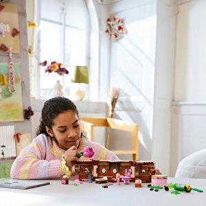 Lego Wicked 75683  Glinda Ve Elphaba’nın Yurdu 740 Parça