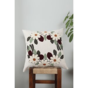 Papatya Desenli Punch Kırlent Kılıfı 43x43
