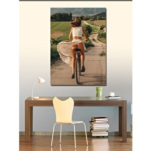 Kanvas Tablo Bisiklet Kullanan Etekli Kadın 70x100 cm