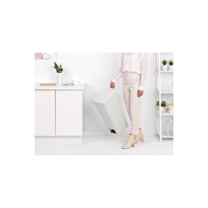 Stepup Açık Gri Plastik Pedallı Çöp Kutusu 40l