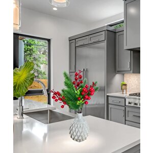 Yapay Çiçek Çam Dallı Kokina 9 Dal Lı Demet 25*30cm Yılbaşı Çiçeği Red Berry