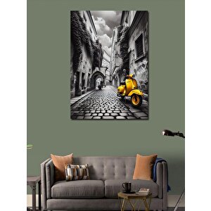 Kanvas Tablo Sokakta Sarı Vespa 50x70 cm