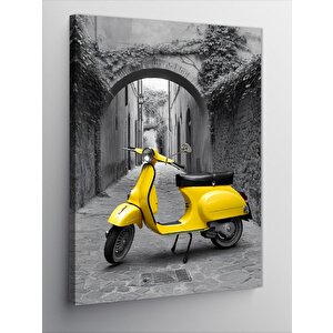 Kanvas Tablo Dar Sokakta Sarı Vespa