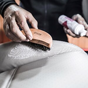 Gyeon Q²m Leather Brush Deri Temizlik Fırçası