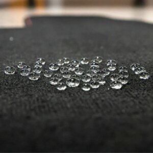 Gyeon Q² Fabriccoat Araç Kumaş Koltuk Tente Koruyucu - 400 Ml - Seramik Bazlı Nano Su İtici