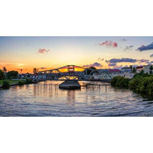 Küba Matanzas Şehri Köprüsü Manzaralı Duvar Kağıdı - Dkb937093