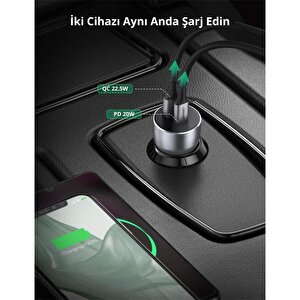 Ugreen 52.5w Qc Pd Hizli Araç İçi̇ Şarj Ci̇hazi Çakmaklik Adaptörü 1xusb-c 1xusb-a Uzay Gri̇si̇ 60980