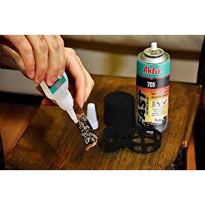 705 Ahşap Plastik Hızlı Yapıştırıcı, 200ml Sprey + 50gr Akti̇vatör 200 ml