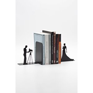Kameraman Ve Model Figürlü Metal Kitap Tutucu Kitap Desteği Siyah