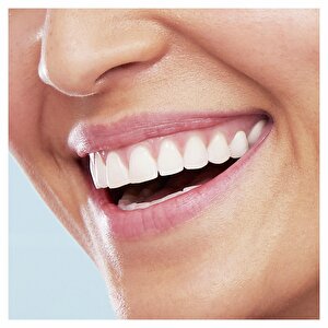 Oral-B D100 Vitality Cross Action Şarjlı Diş Fırçası - Beyaz