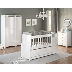 Pati̇ko Sw 704a Beyaz Büyüyebi̇len Bebek Odasi Takimi